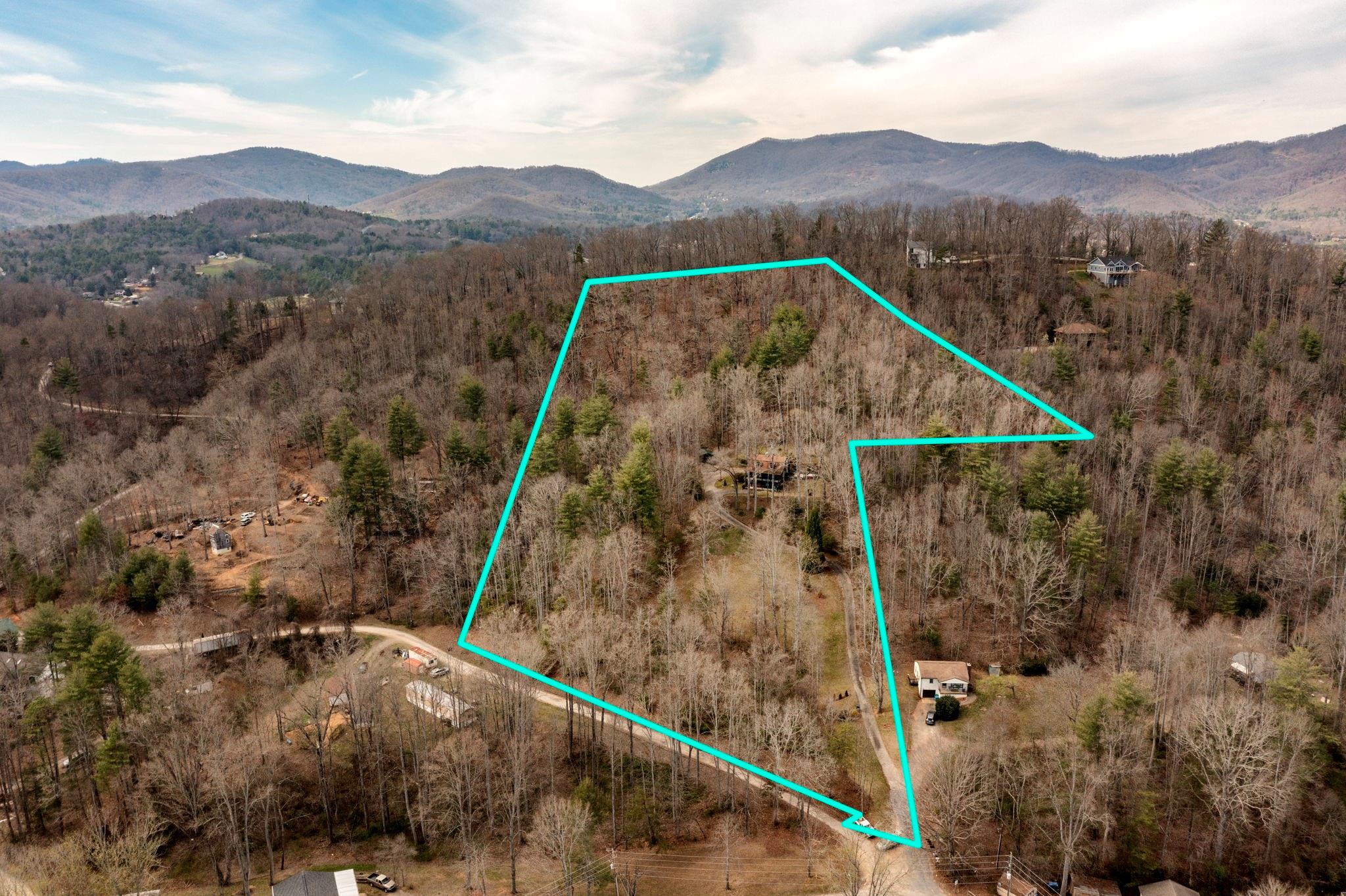 25 Dycus Drive Fairview NC 28730