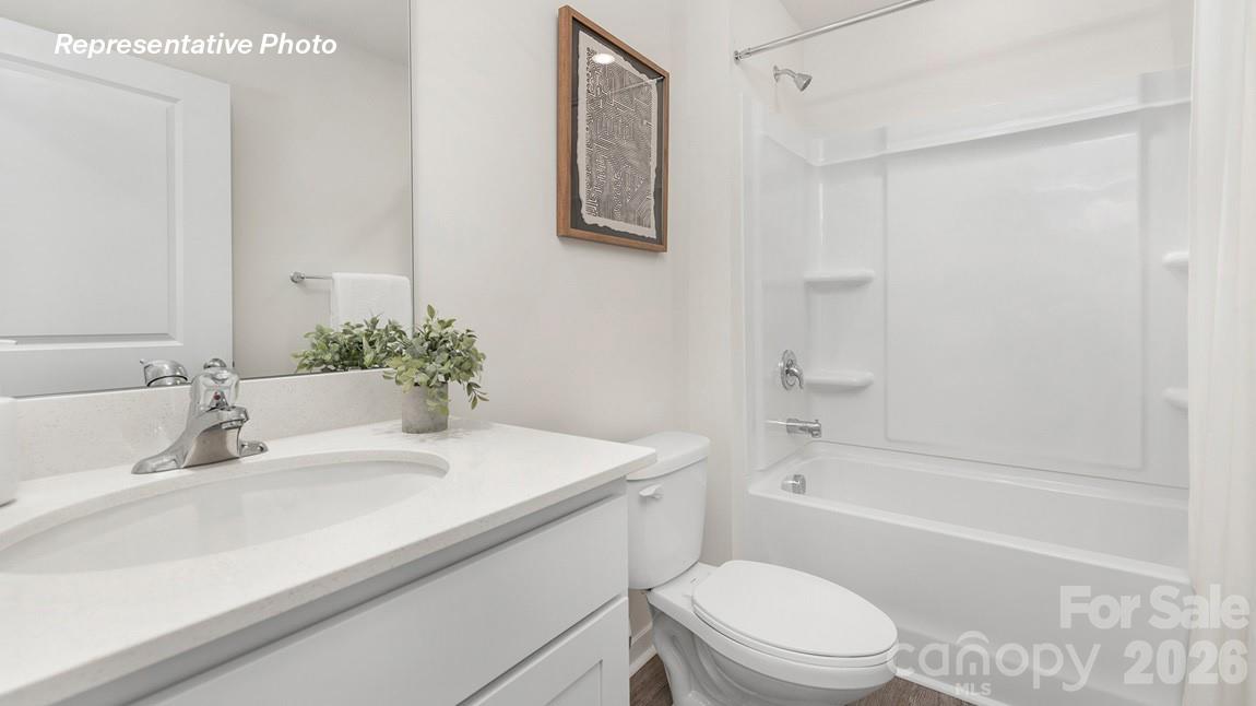 5006 Shallow Brook Drive Charlotte NC 28215