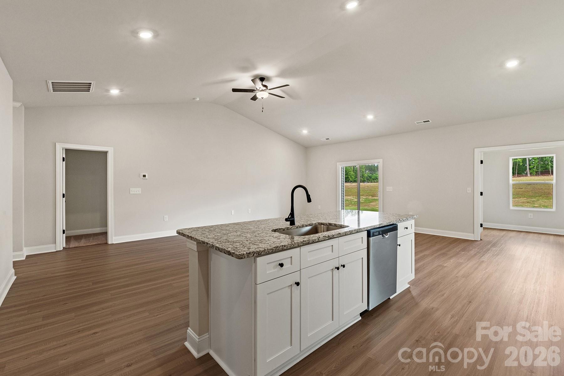6619 Fairford Drive Charlotte NC 28215