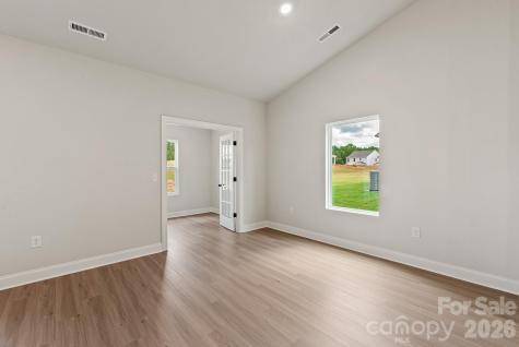 6619 Fairford Drive Charlotte NC 28215