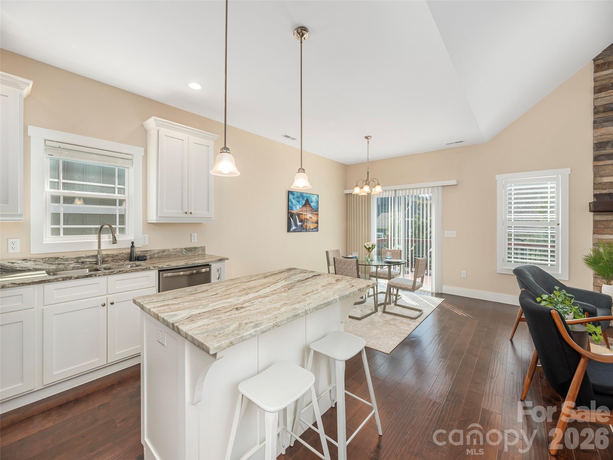 63 Leyland Circle Hendersonville NC 28792