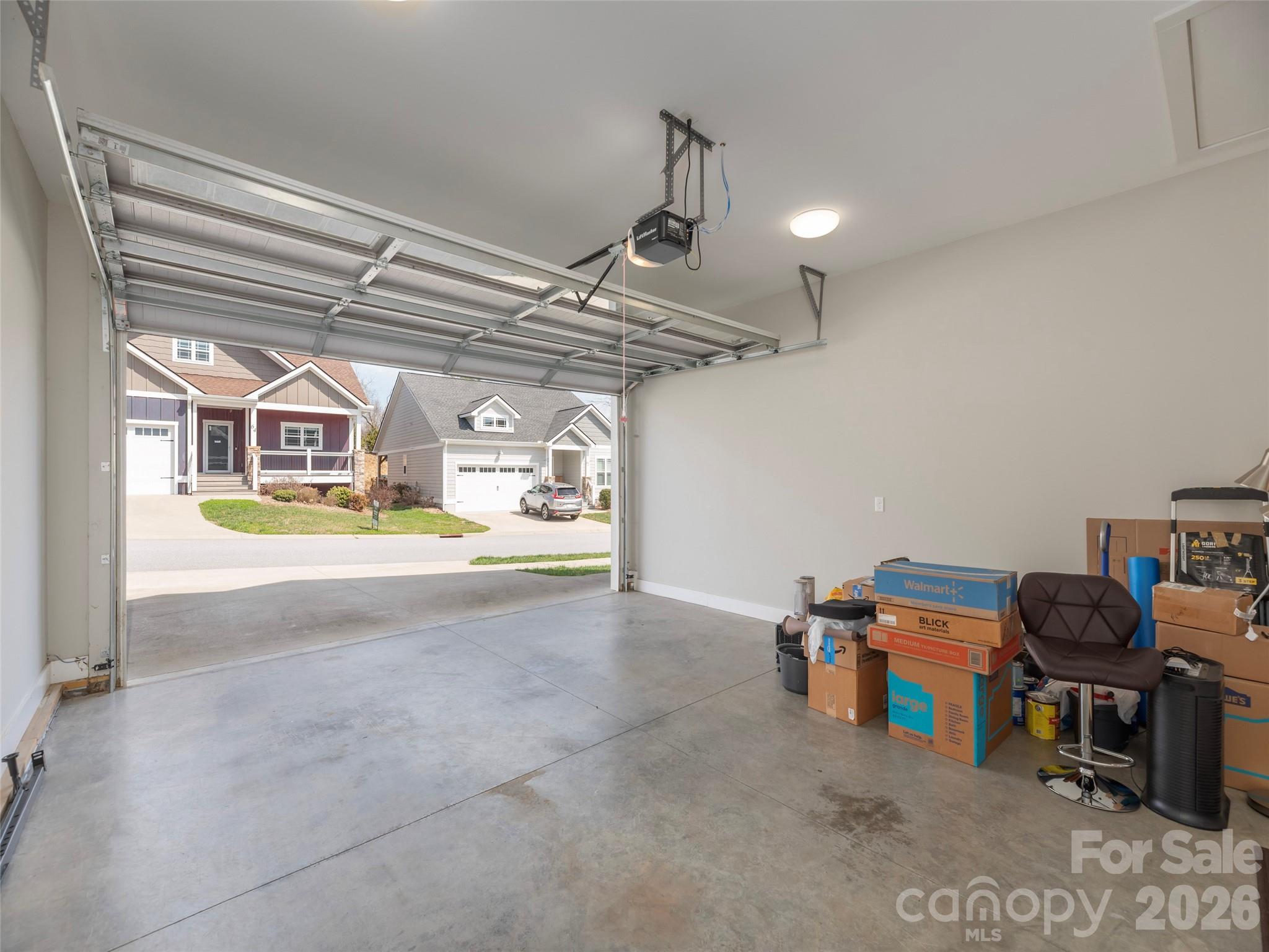 63 Leyland Circle Hendersonville NC 28792