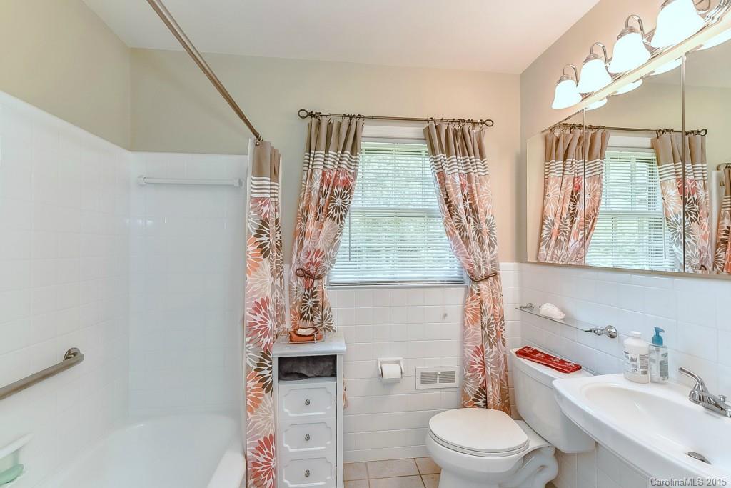 6029 Glenridge Road Charlotte NC 28211