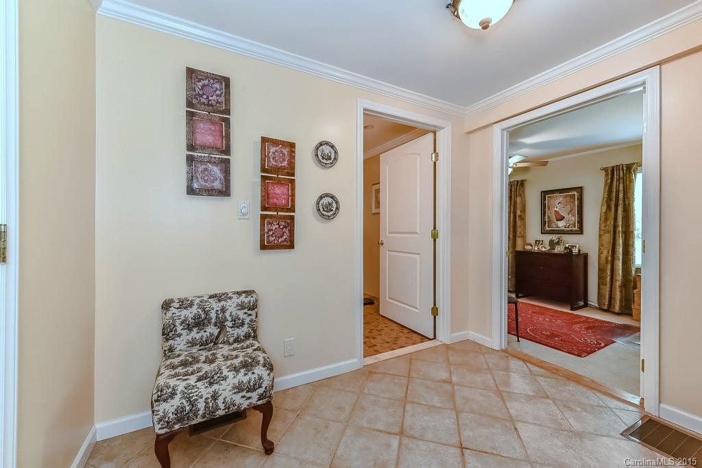 6029 Glenridge Road Charlotte NC 28211