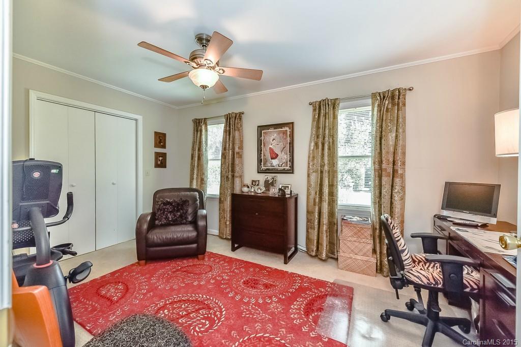 6029 Glenridge Road Charlotte NC 28211