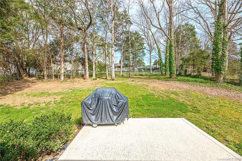 5909 Ryder Avenue Charlotte NC 28226