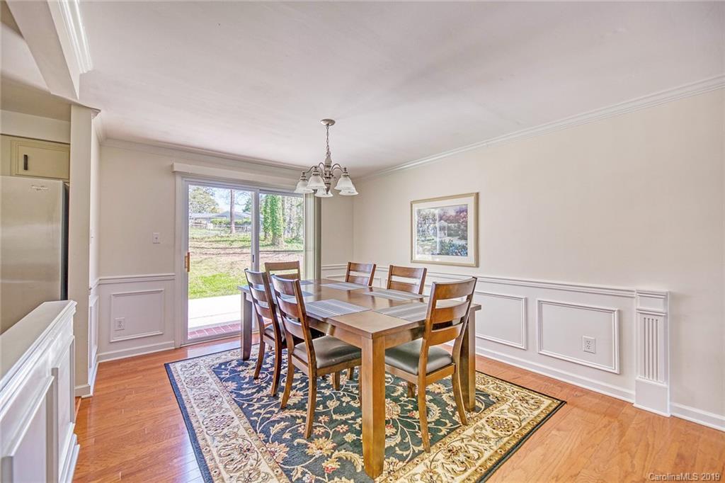 5909 Ryder Avenue Charlotte NC 28226