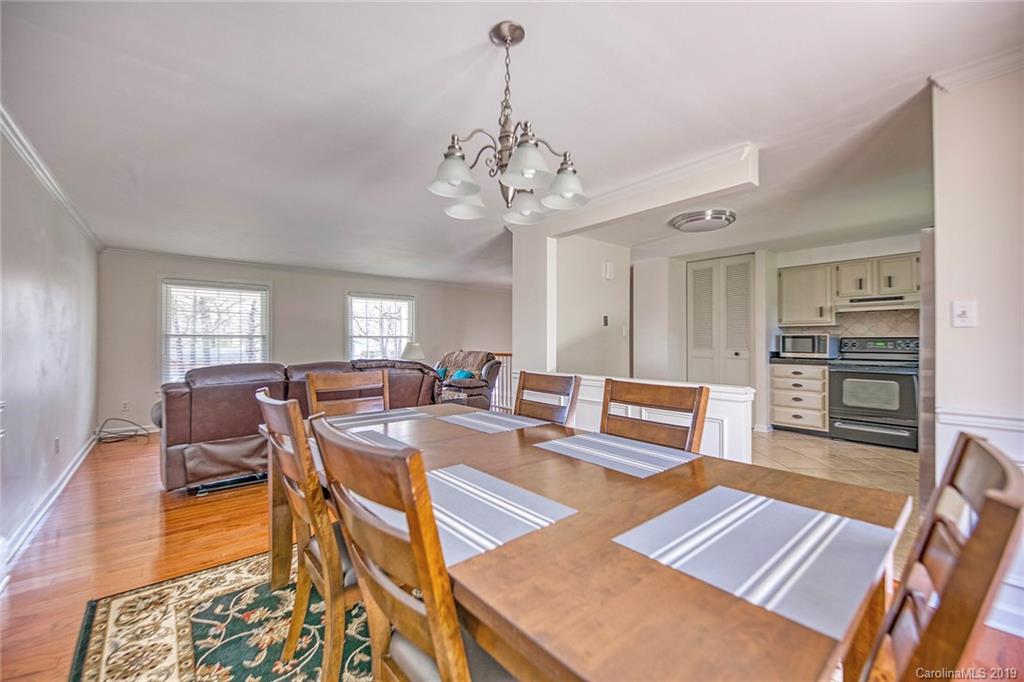 5909 Ryder Avenue Charlotte NC 28226