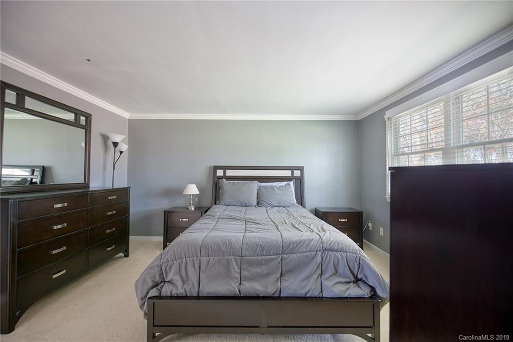 5909 Ryder Avenue Charlotte NC 28226