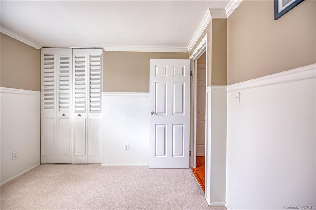 5909 Ryder Avenue Charlotte NC 28226