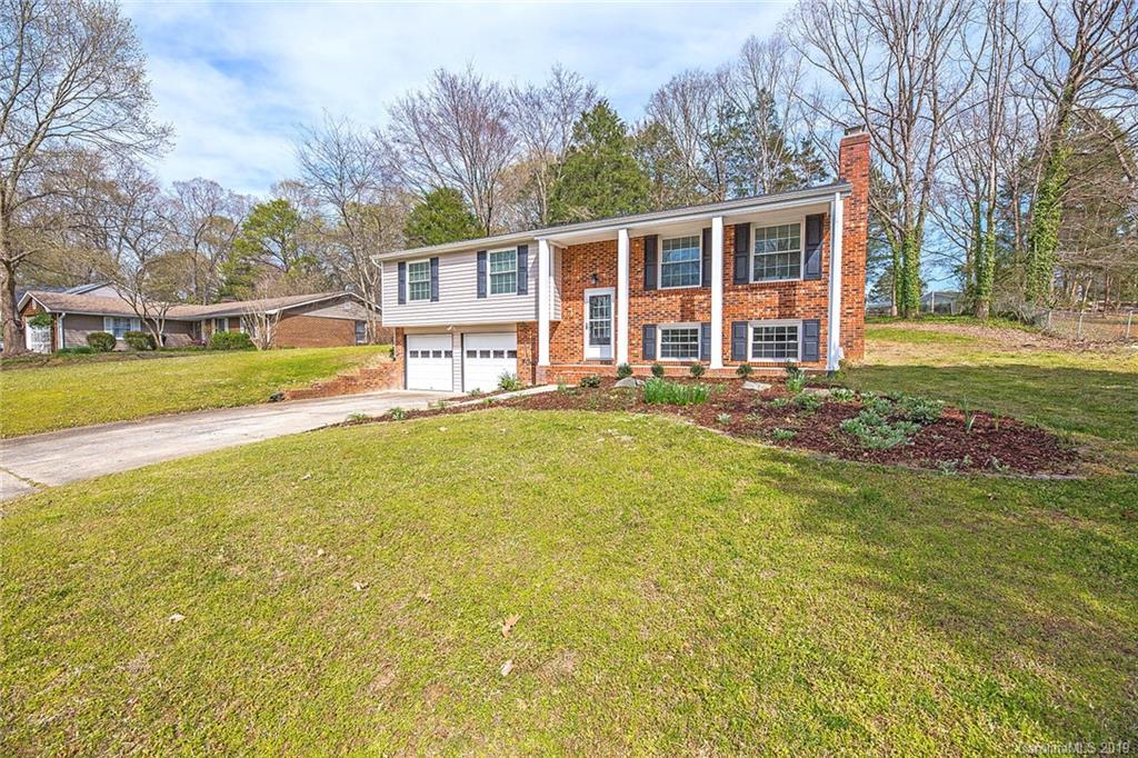 5909 Ryder Avenue Charlotte NC 28226