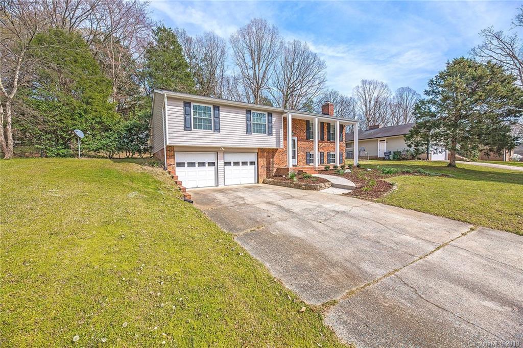 5909 Ryder Avenue Charlotte NC 28226