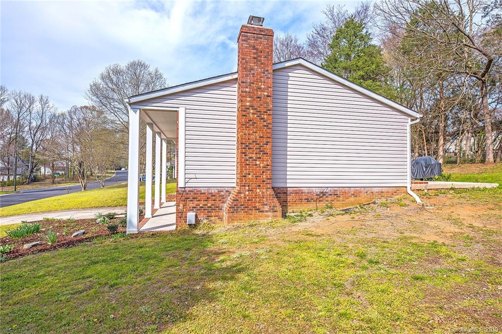 5909 Ryder Avenue Charlotte NC 28226