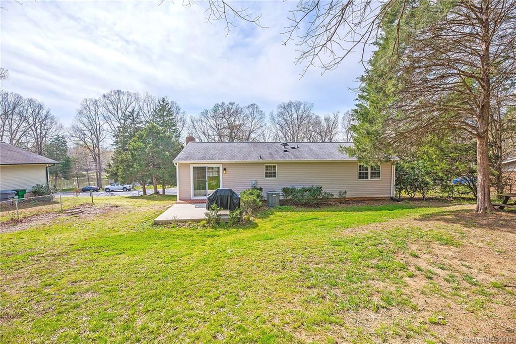 5909 Ryder Avenue Charlotte NC 28226