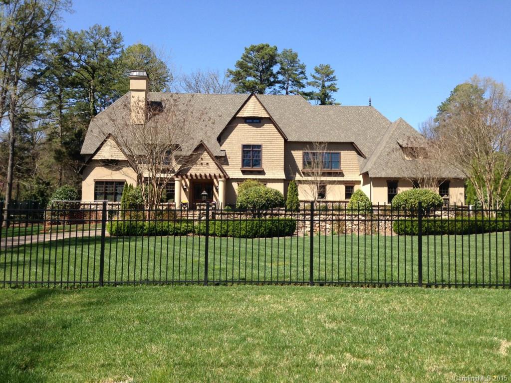 1320 Meadowood Lane Charlotte NC 28211