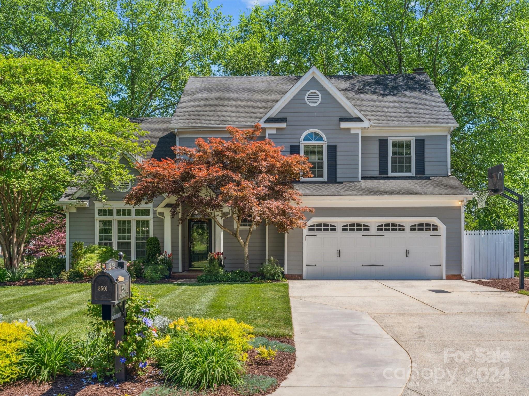 8501 Netherfield Court Charlotte NC 28277