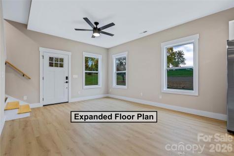 612 Beehive Road Hendersonville NC 28792