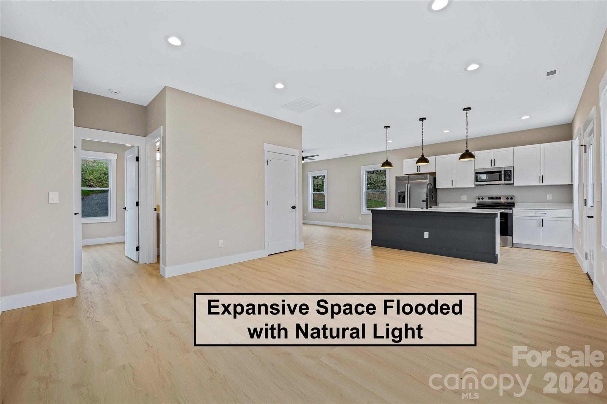 612 Beehive Road Hendersonville NC 28792