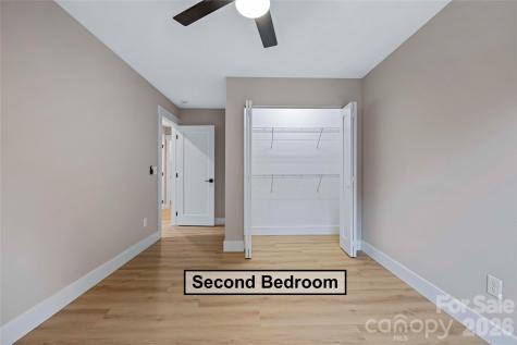 612 Beehive Road Hendersonville NC 28792