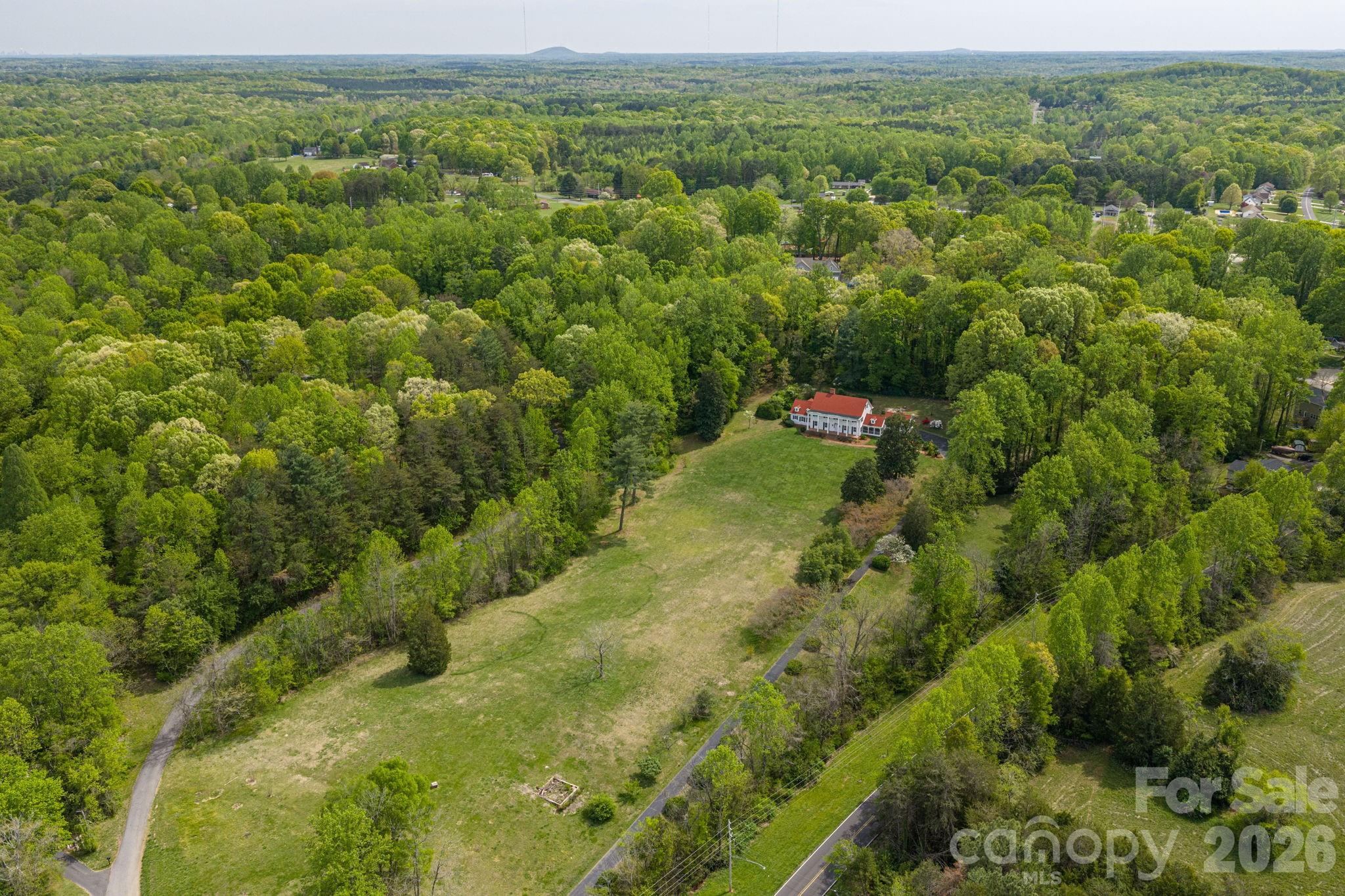 1233 General Hoke Drive Lincolnton NC 28092