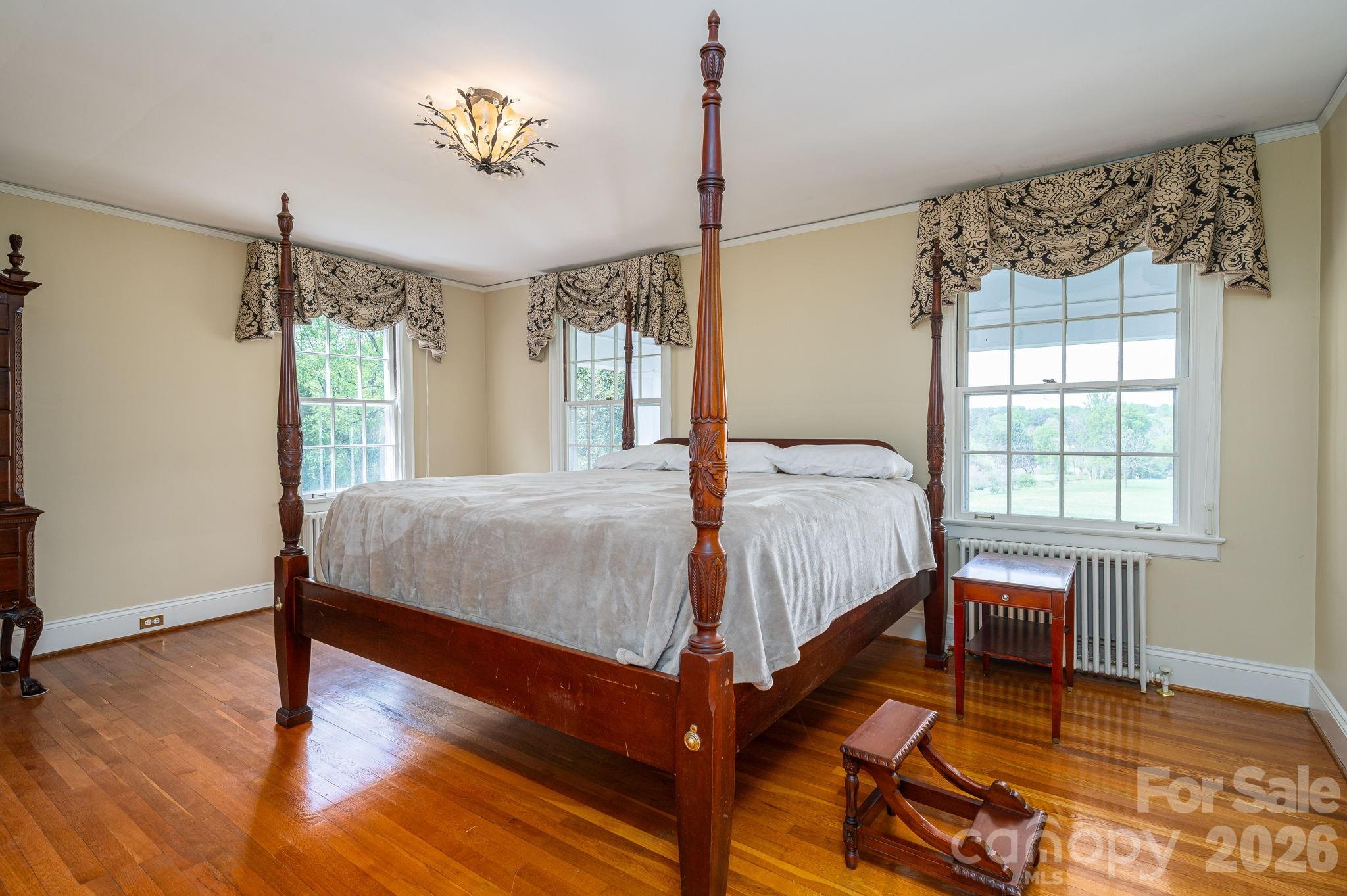 1233 General Hoke Drive Lincolnton NC 28092