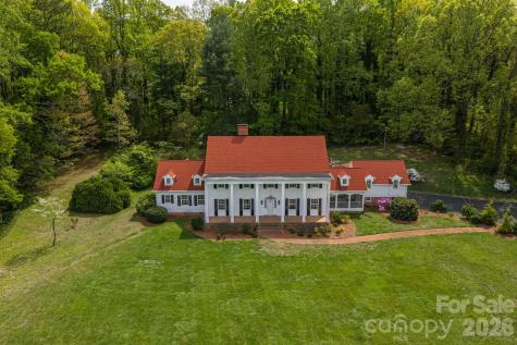 1233 General Hoke Drive Lincolnton NC 28092