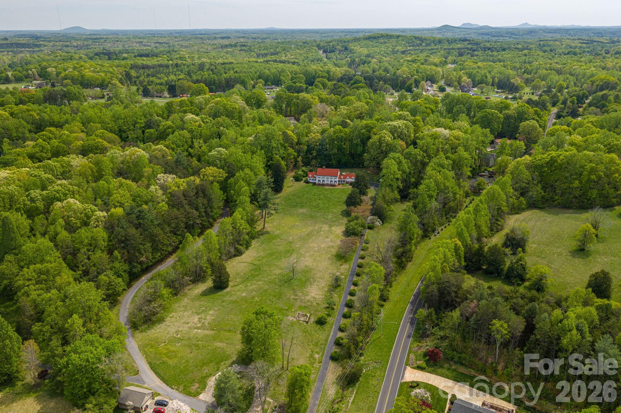 1233 General Hoke Drive Lincolnton NC 28092