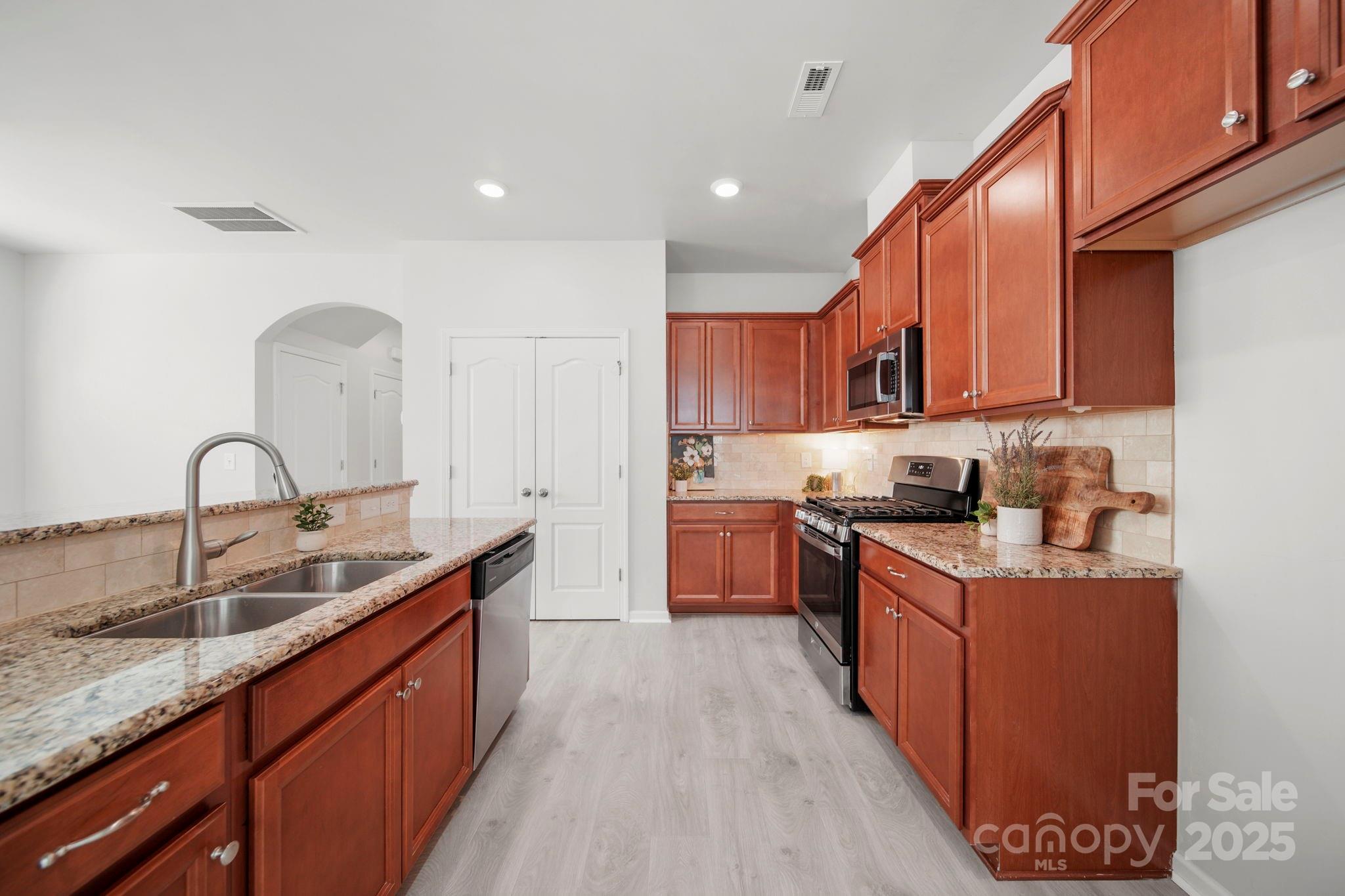 5033 Mockernut Lane Fort Mill SC 29707