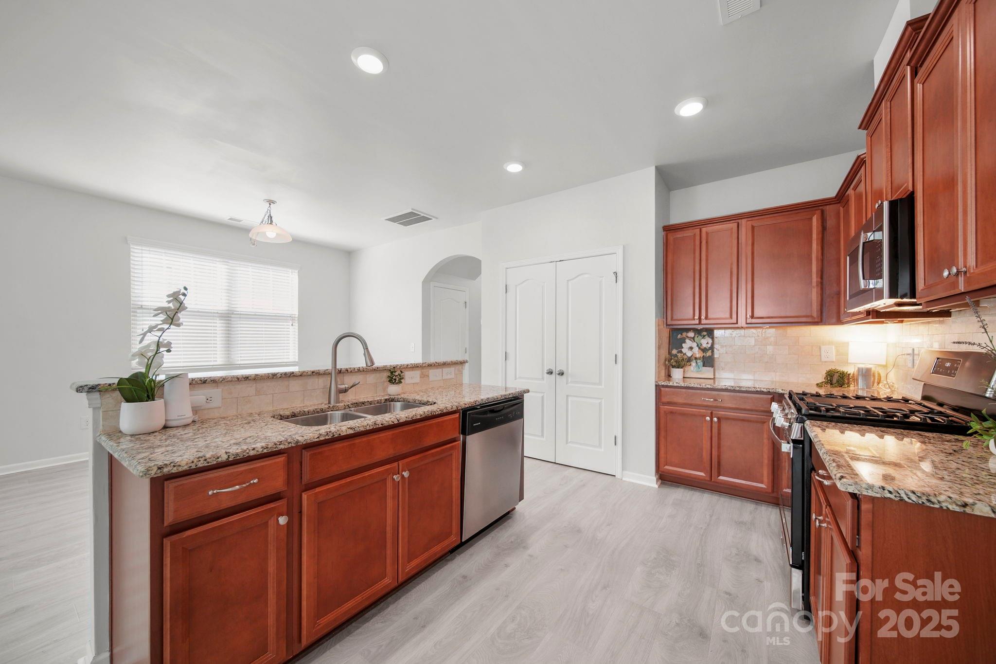 5033 Mockernut Lane Fort Mill SC 29707