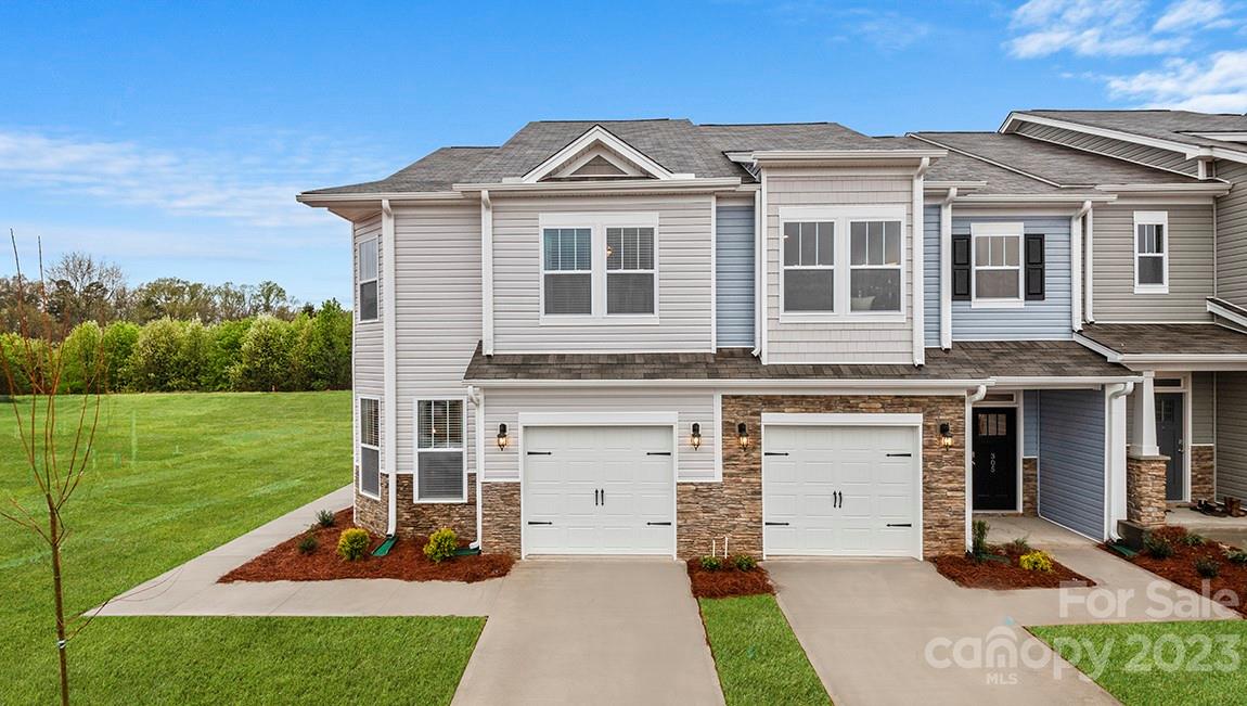 12 Ravens Ridge Road Hendersonville NC 28792
