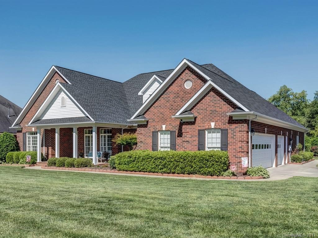6002 Four Wood Drive Matthews NC 28104