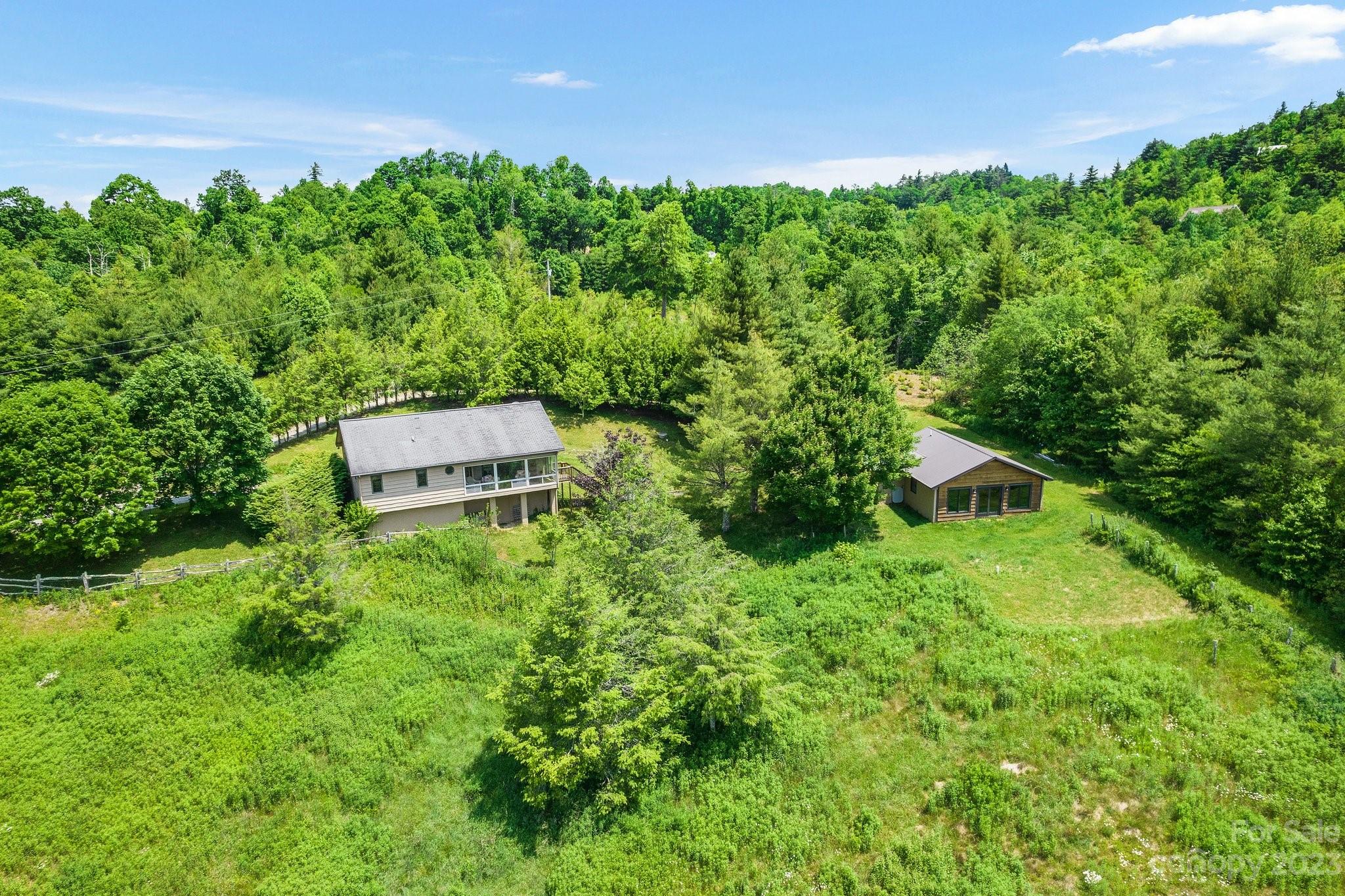 6373 Rhododendron Run Newland NC 28657