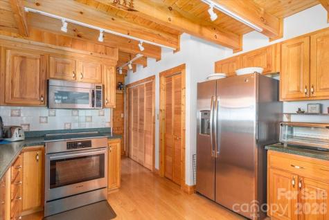 235 Timucua Trail Waynesville NC 28786