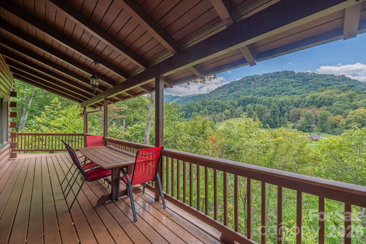 235 Timucua Trail Waynesville NC 28786
