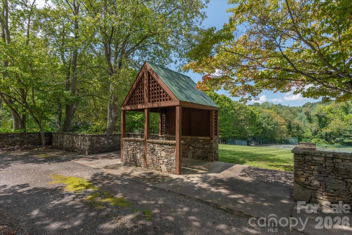 235 Timucua Trail Waynesville NC 28786