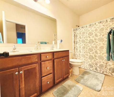 7315 Strawberry Fields Lane Charlotte NC 28278