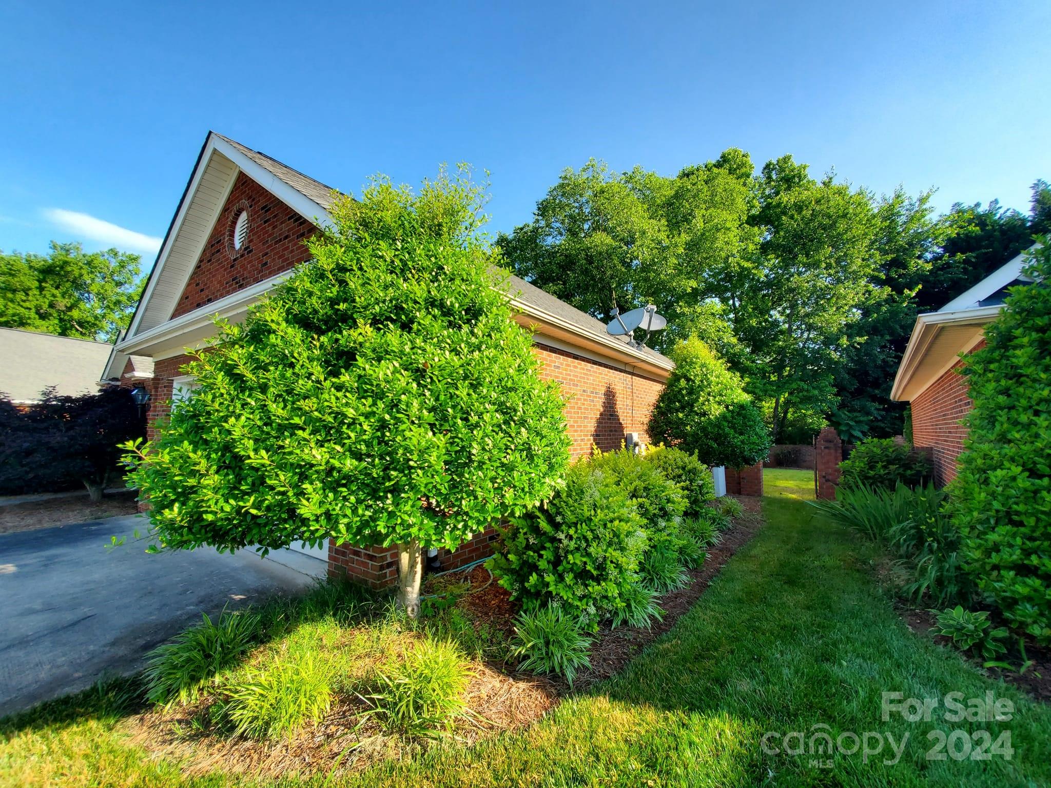 2137 Water Oak Lane Gastonia NC 28056