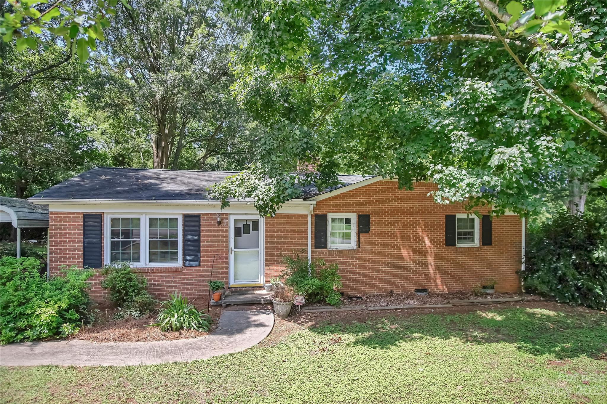 1616 Woodlawn Avenue Shelby NC 28150
