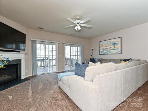 14121 Winford Lane Charlotte NC 28262