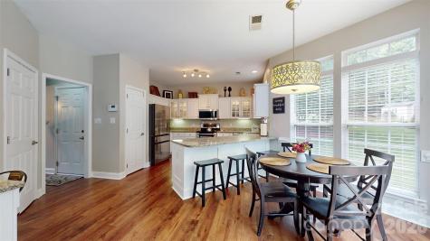 12301 Silveroak Lane Charlotte NC 28277