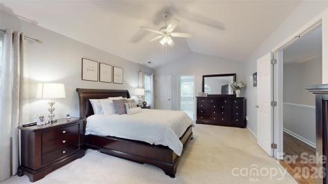 12301 Silveroak Lane Charlotte NC 28277