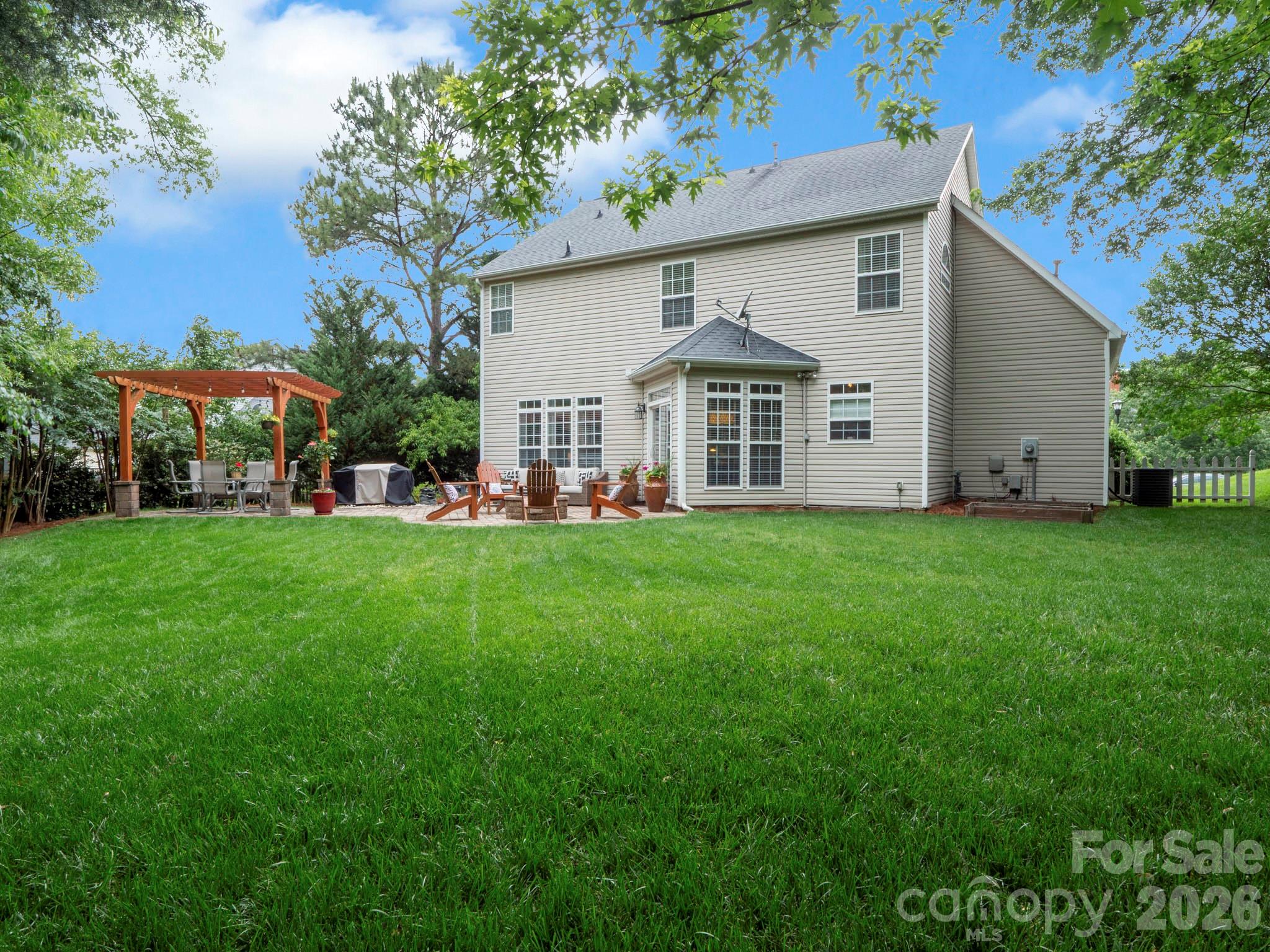 12301 Silveroak Lane Charlotte NC 28277