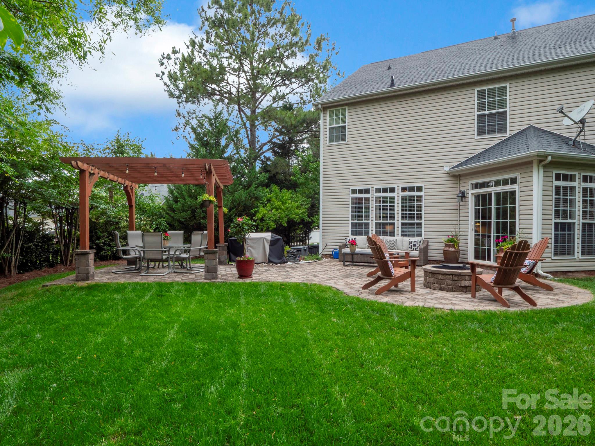 12301 Silveroak Lane Charlotte NC 28277