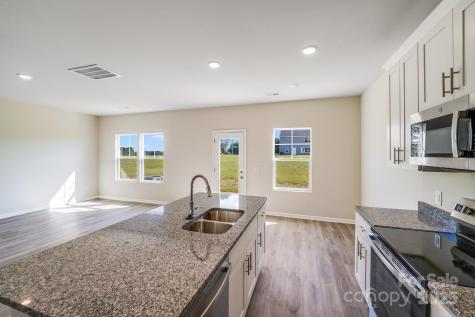 103 Red Cedar Lane Statesville NC 28625