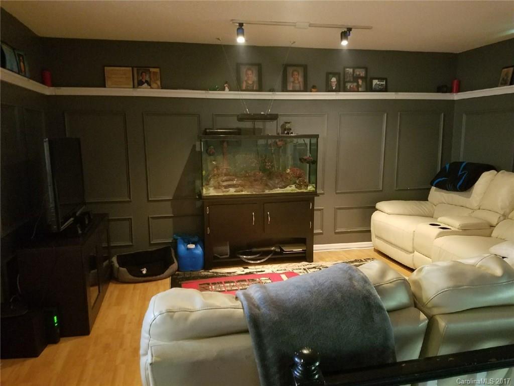 8451 Shiredale Lane Charlotte NC 28212
