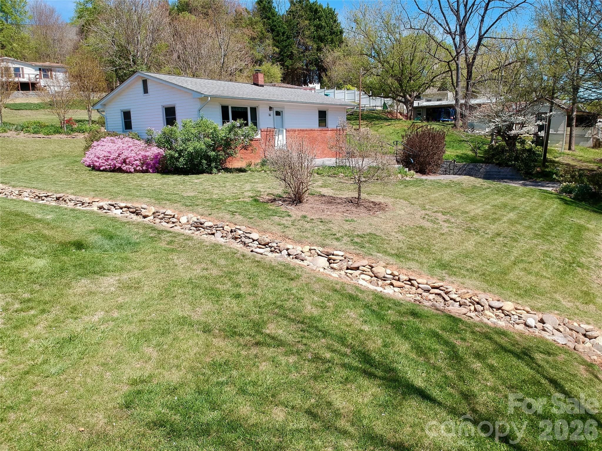 20 Ridge Cross Road Asheville NC 28805