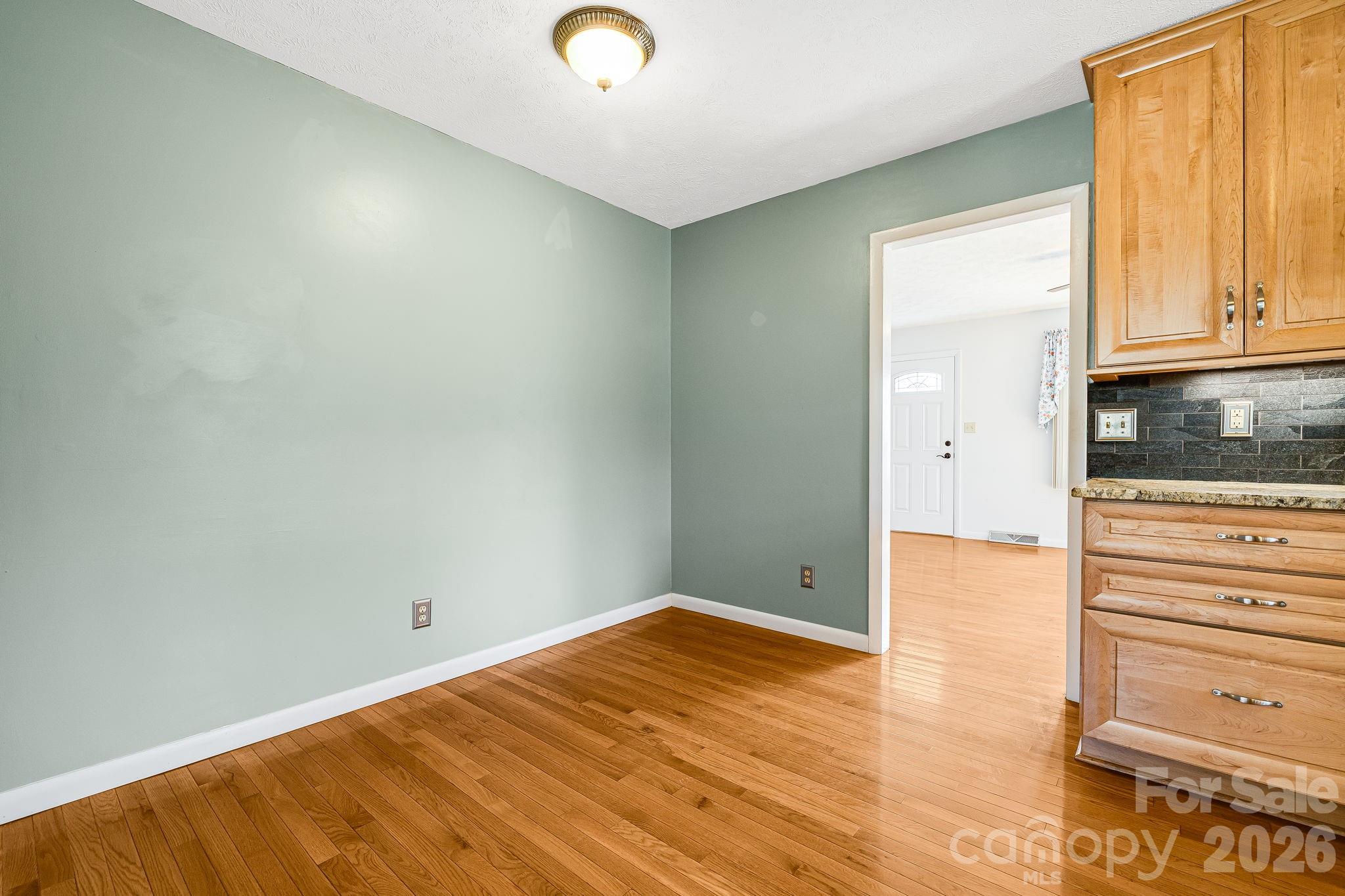 20 Ridge Cross Road Asheville NC 28805