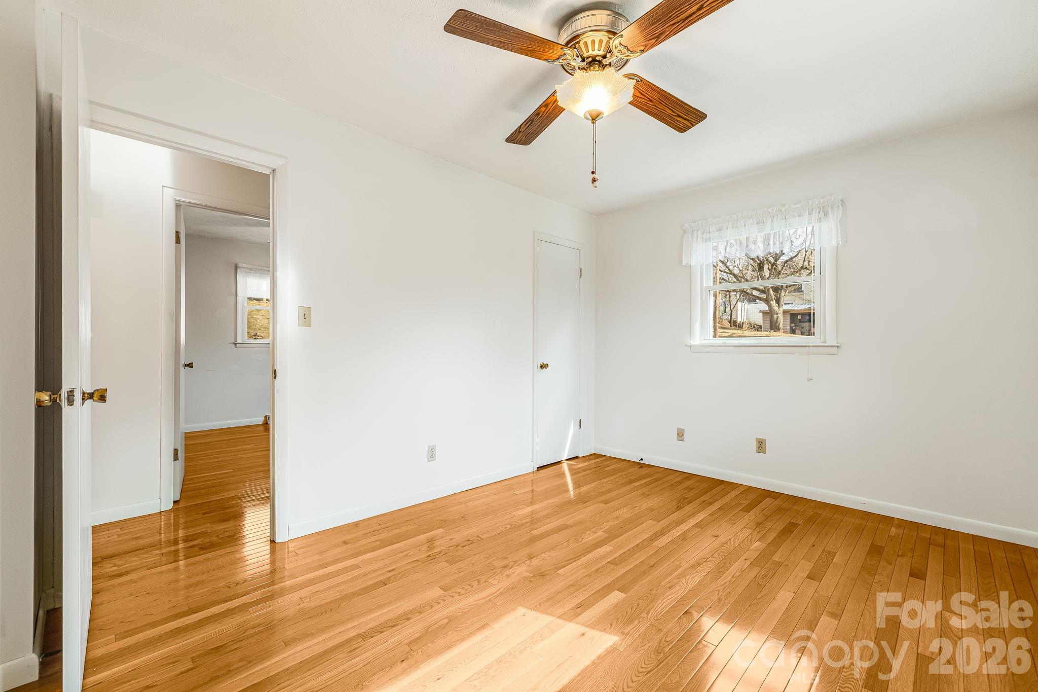 20 Ridge Cross Road Asheville NC 28805