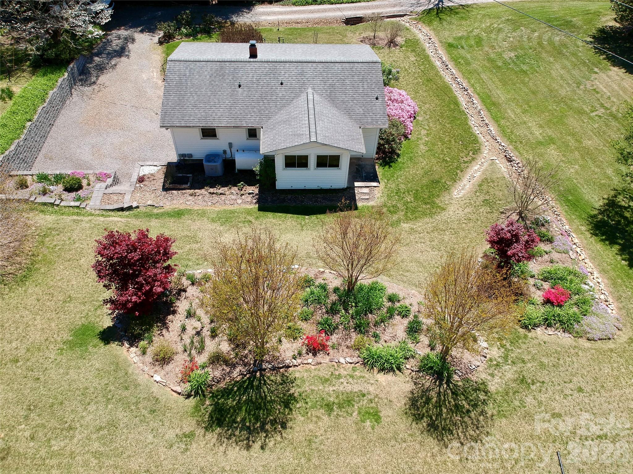 20 Ridge Cross Road Asheville NC 28805