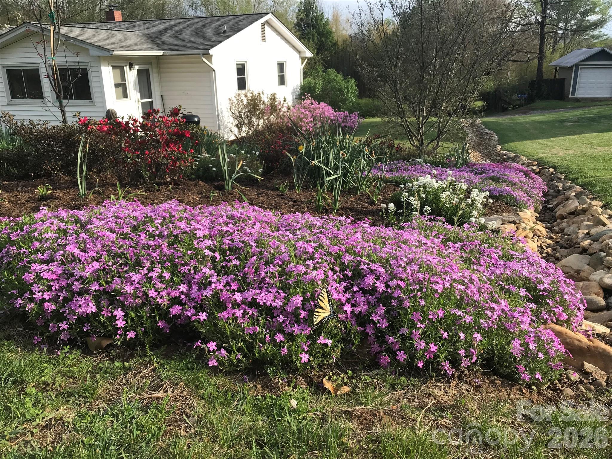 20 Ridge Cross Road Asheville NC 28805